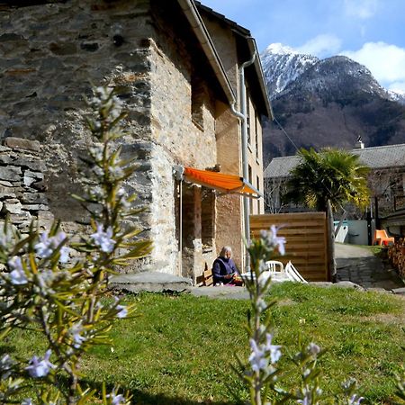 Casa Dosc Panzió Verdabbio Kültér fotó