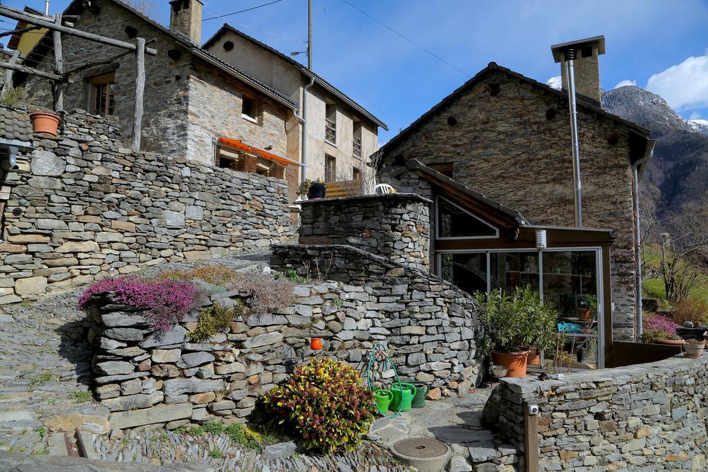 Casa Dosc Panzió Verdabbio Kültér fotó